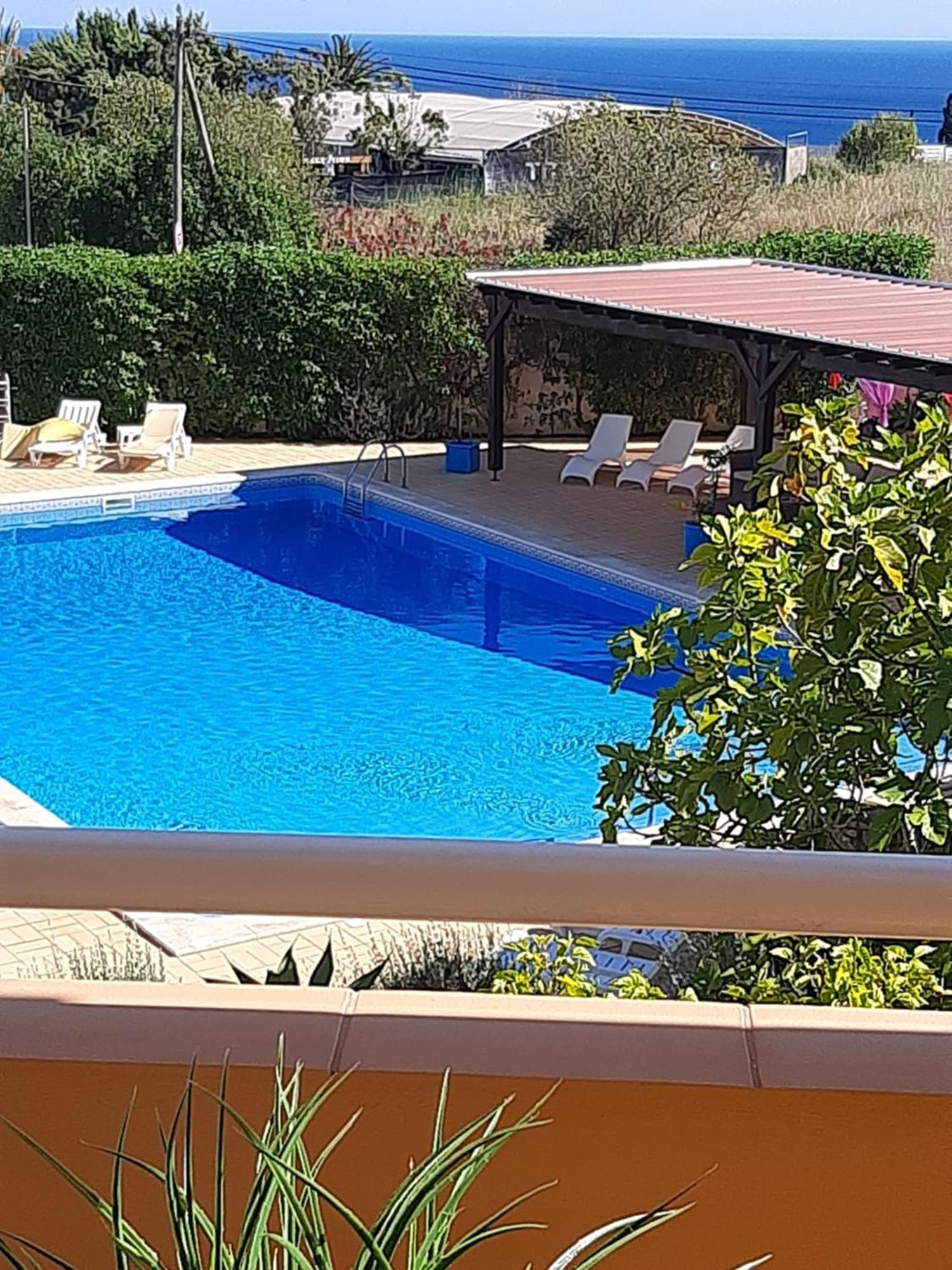 Lucie Lime Guesthouse Praia Da Luz Exterior foto